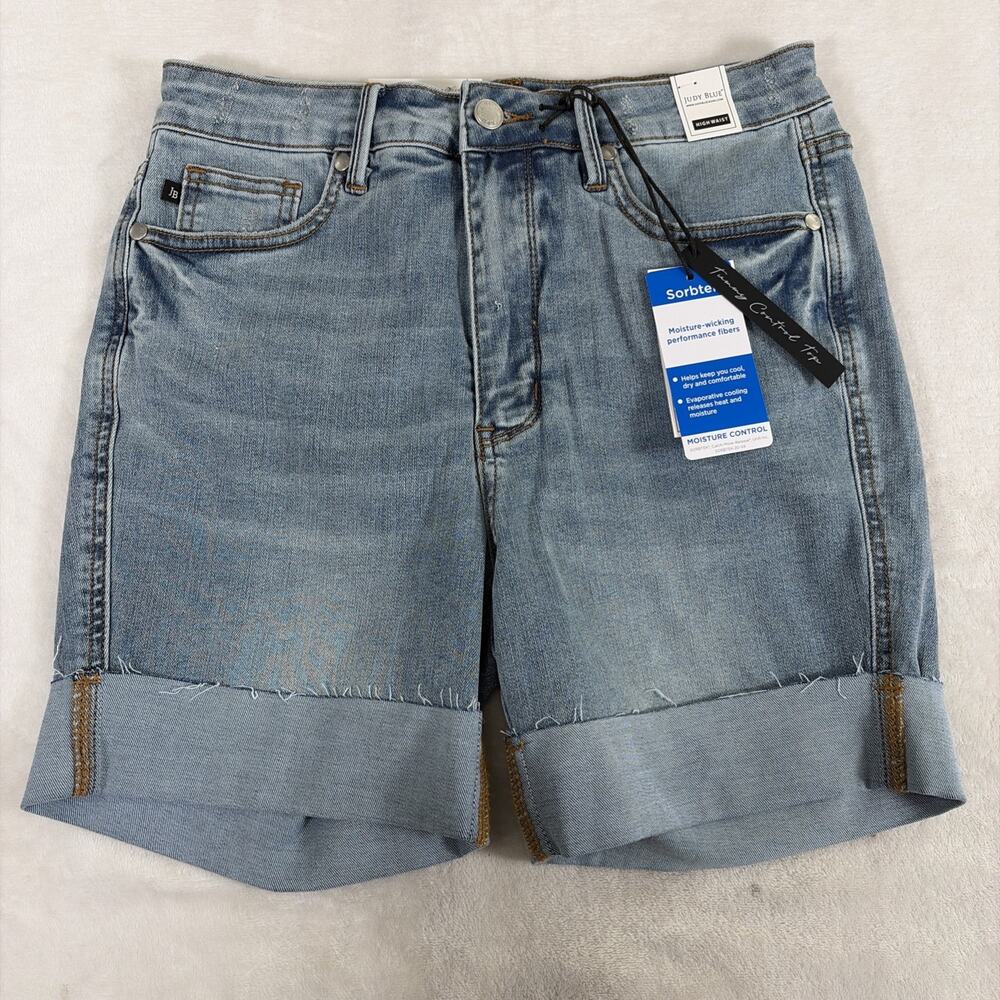 NWT Judy Blue Med Wash Cut Off Denim Shorts Women’s Med High Waist Blue 5-Pocket
